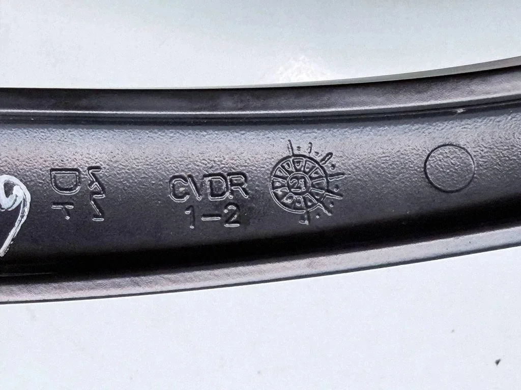 KIA 98311CV900 Frontscheibenabdeckung image 5