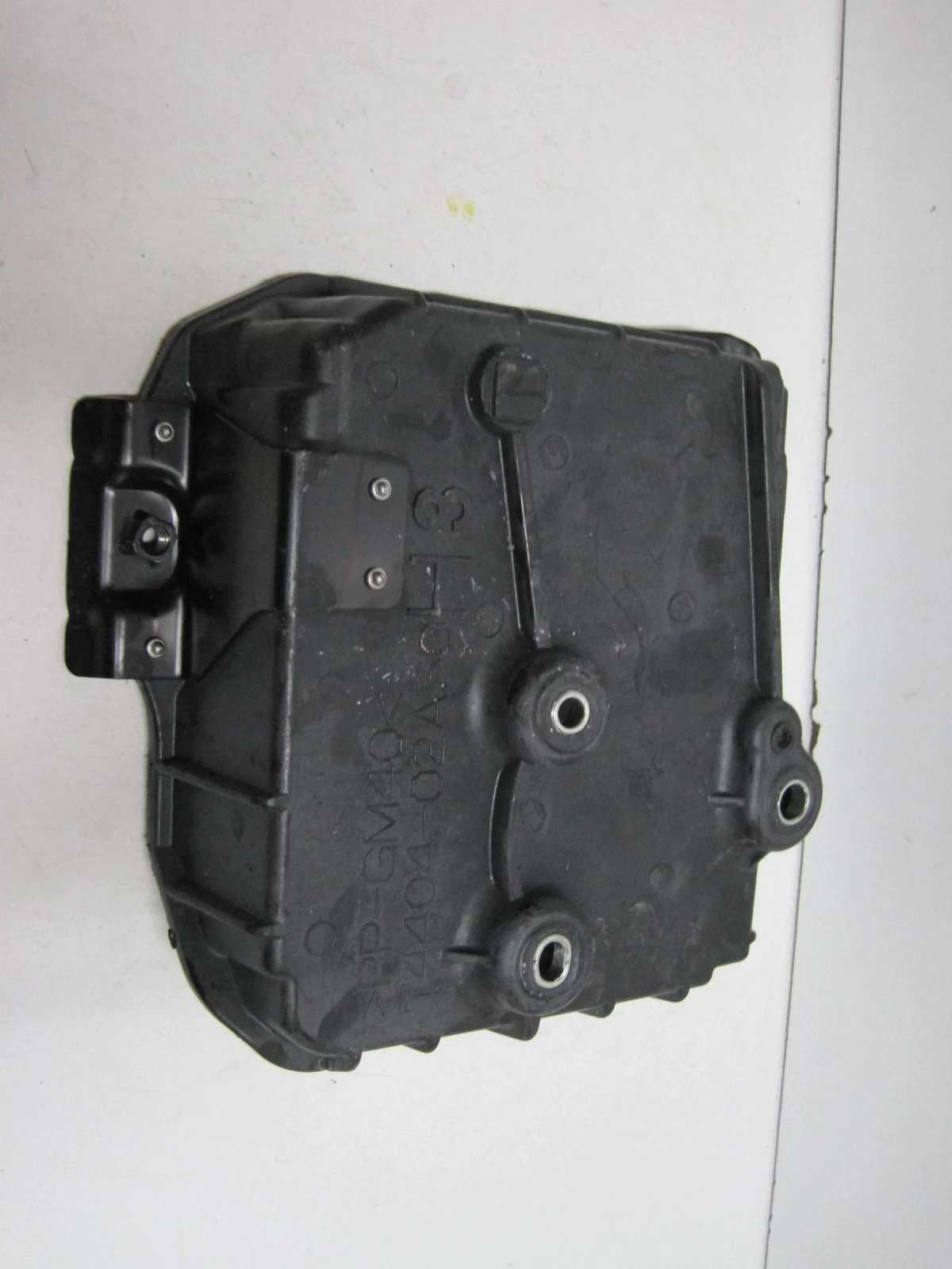 Batteriehalter Toyota Corolla E210 E21 74404-02A50 thumbnail 1