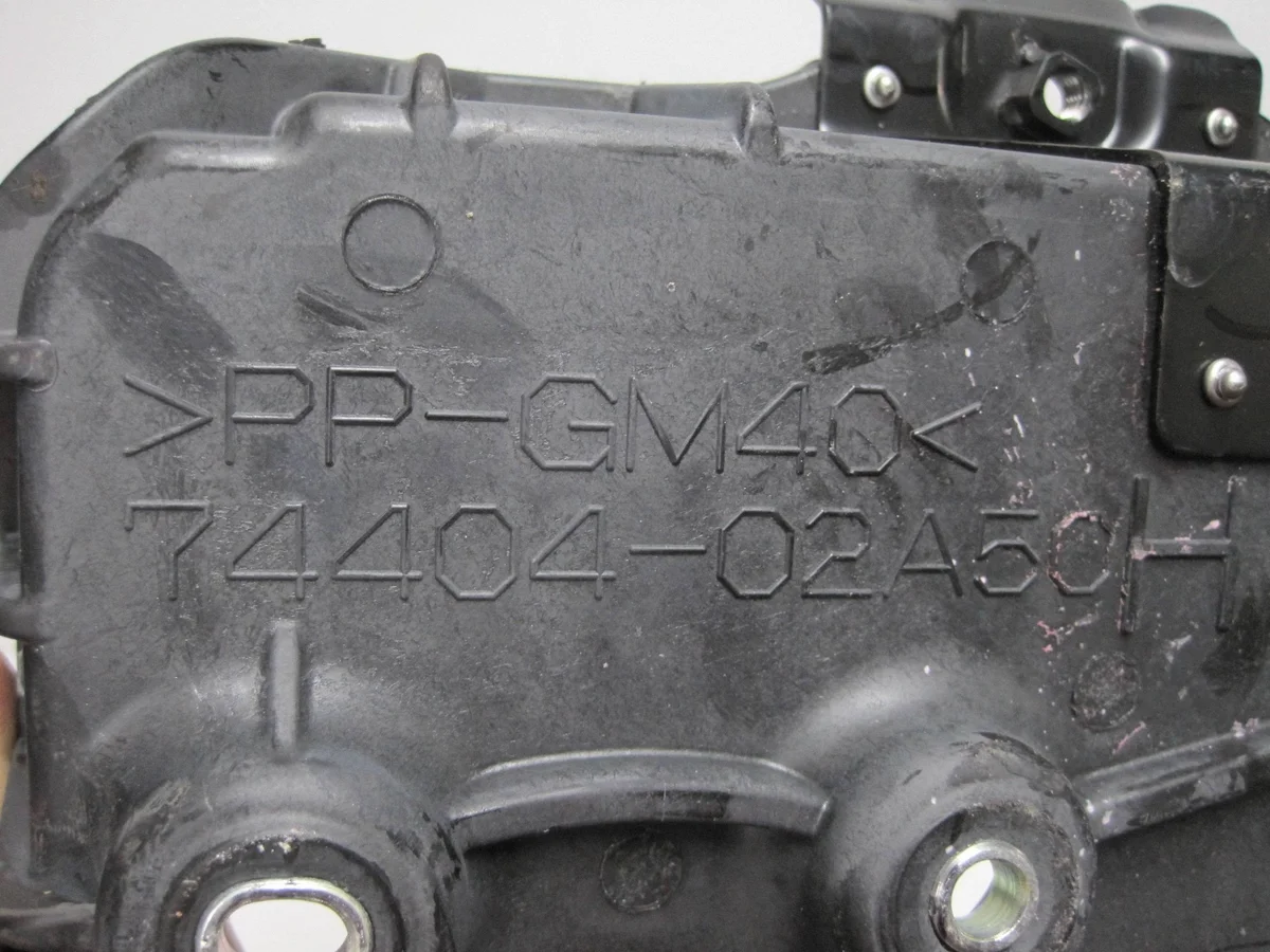 Batteriehalter Toyota Corolla E210 E21 74404-02A50 thumbnail 3