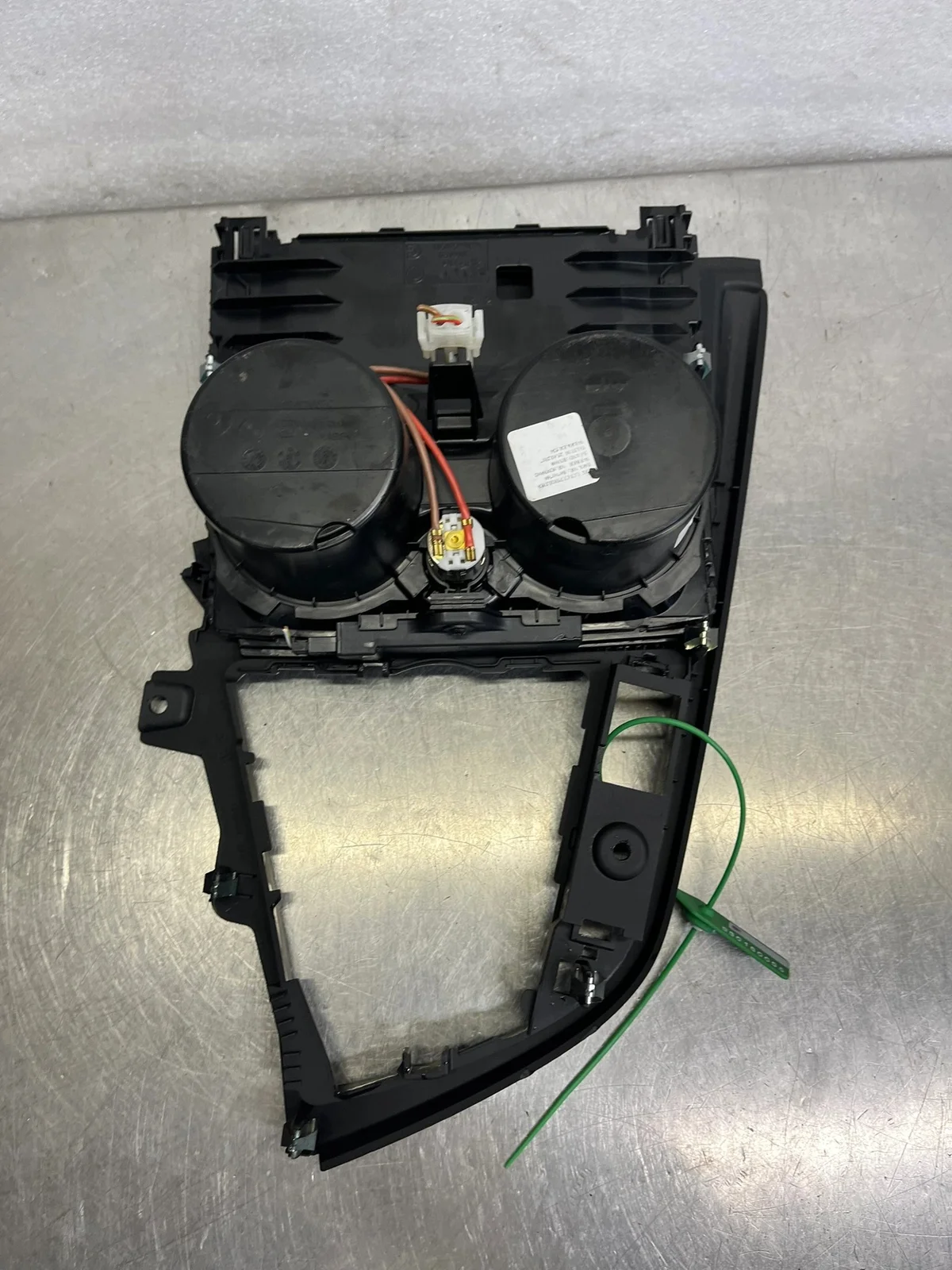 BMW 3 F30 F31 Becherhalter Rahmen 9323675 thumbnail 7