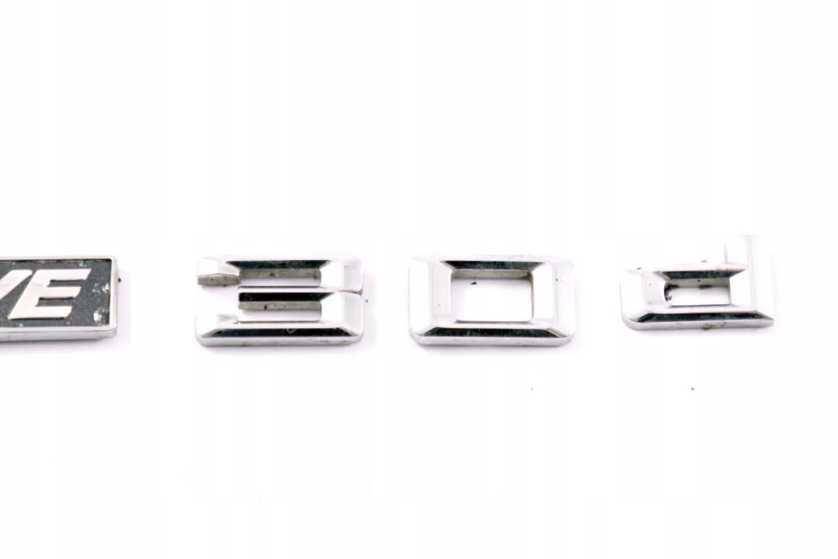 BMW X6 E71 XDRIVE 30d Emblem Chrom 7208555 image 3