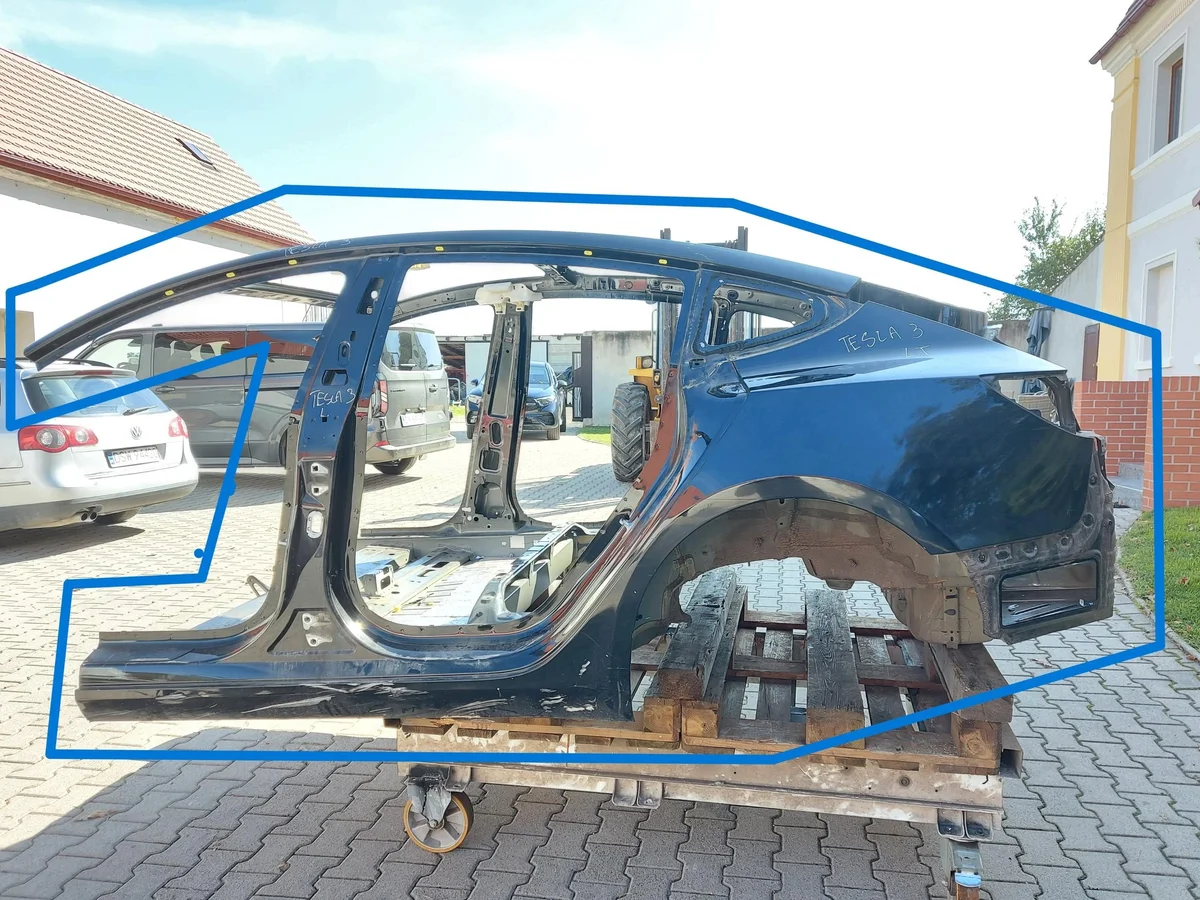 Tesla Model 3 2022 Para-lama Traseiro Usado