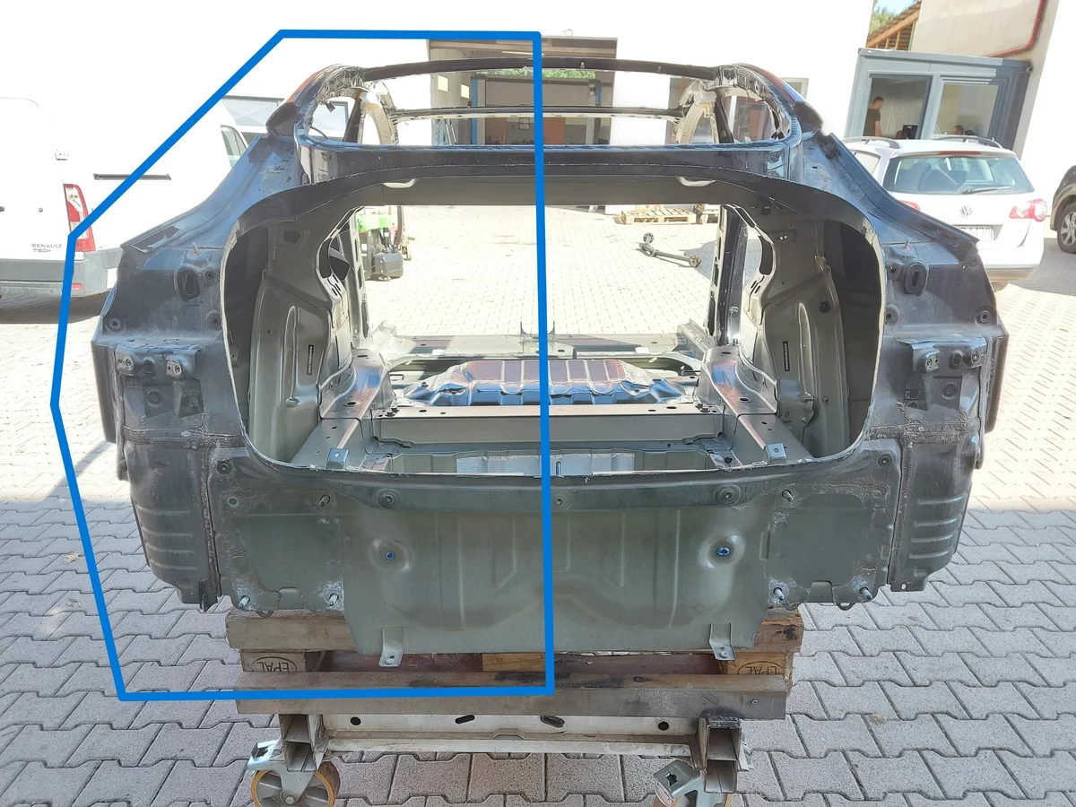 Kotflügel Tesla Model 3 2022 Gebraucht image 4