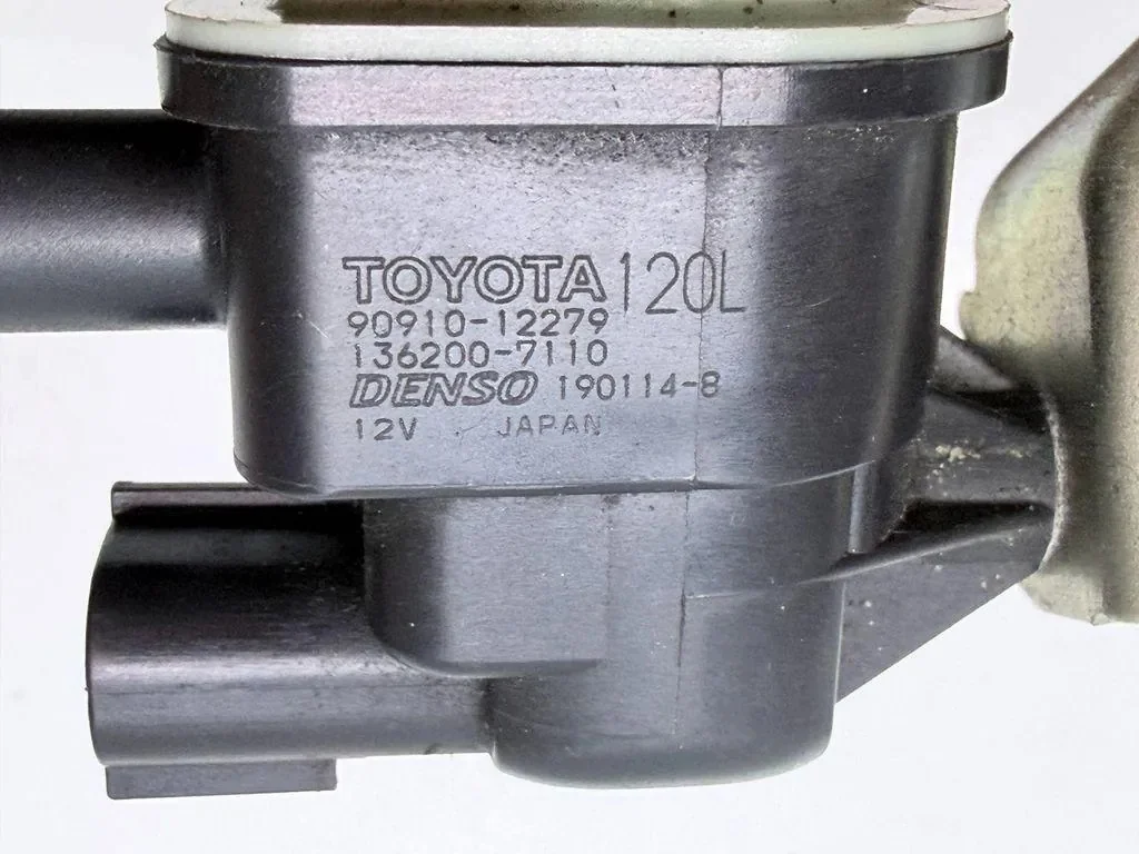 Vakuumventil Toyota 2586025070 gebraucht image 5