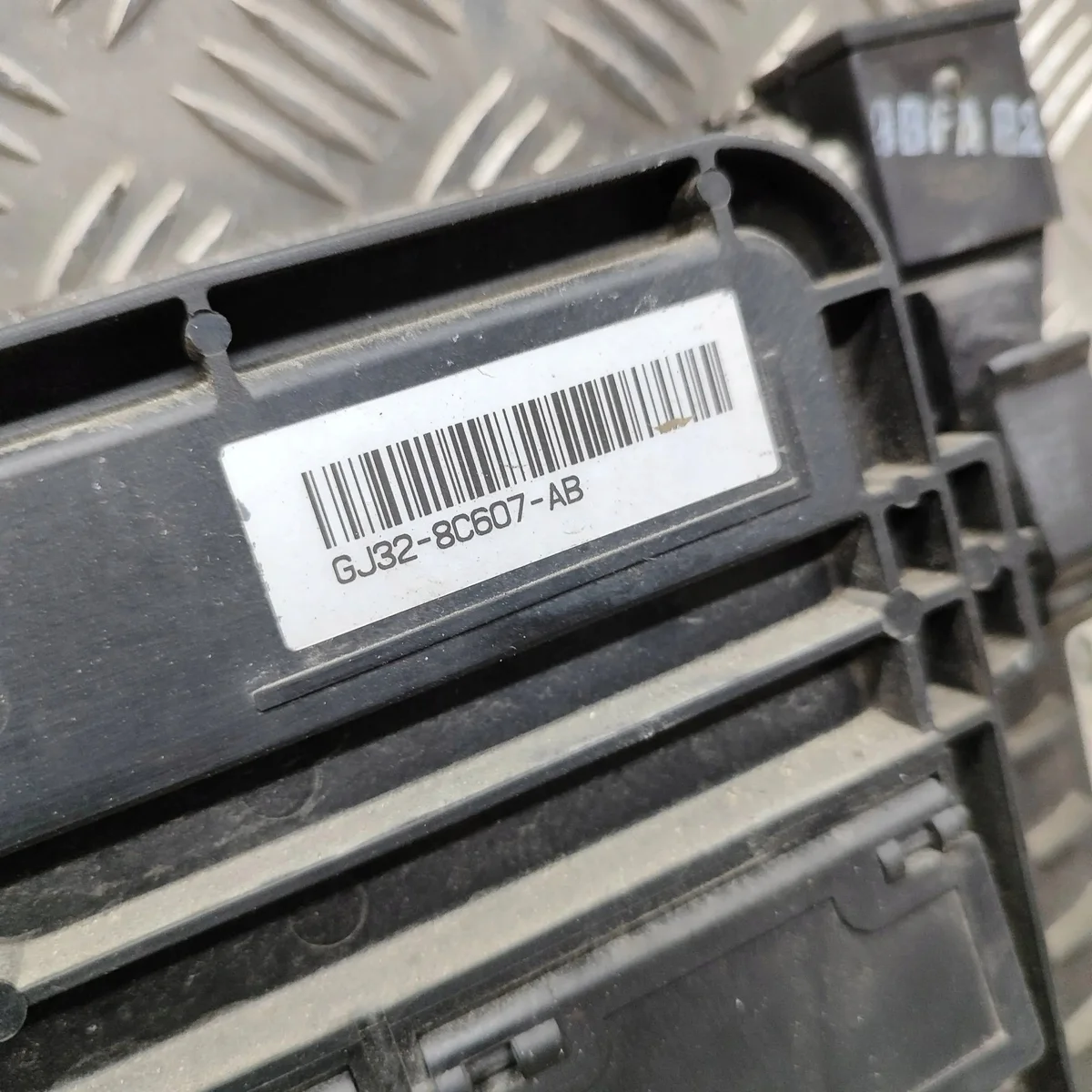 Land Rover GJ32-19E839-BD Gebraucht image 6