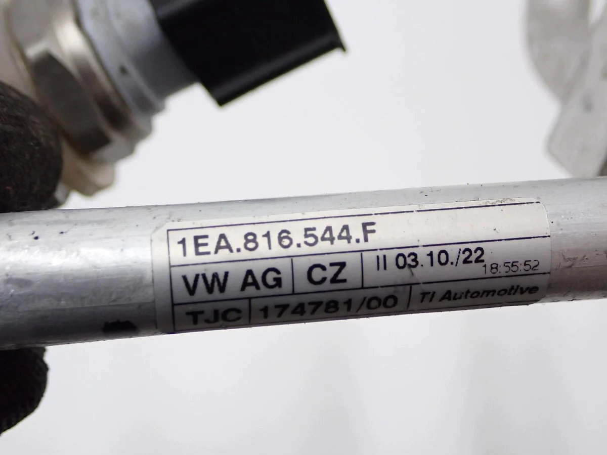 Klimaanlagenleitung VW ID.4 Pro 1EA816544F gebraucht image 4