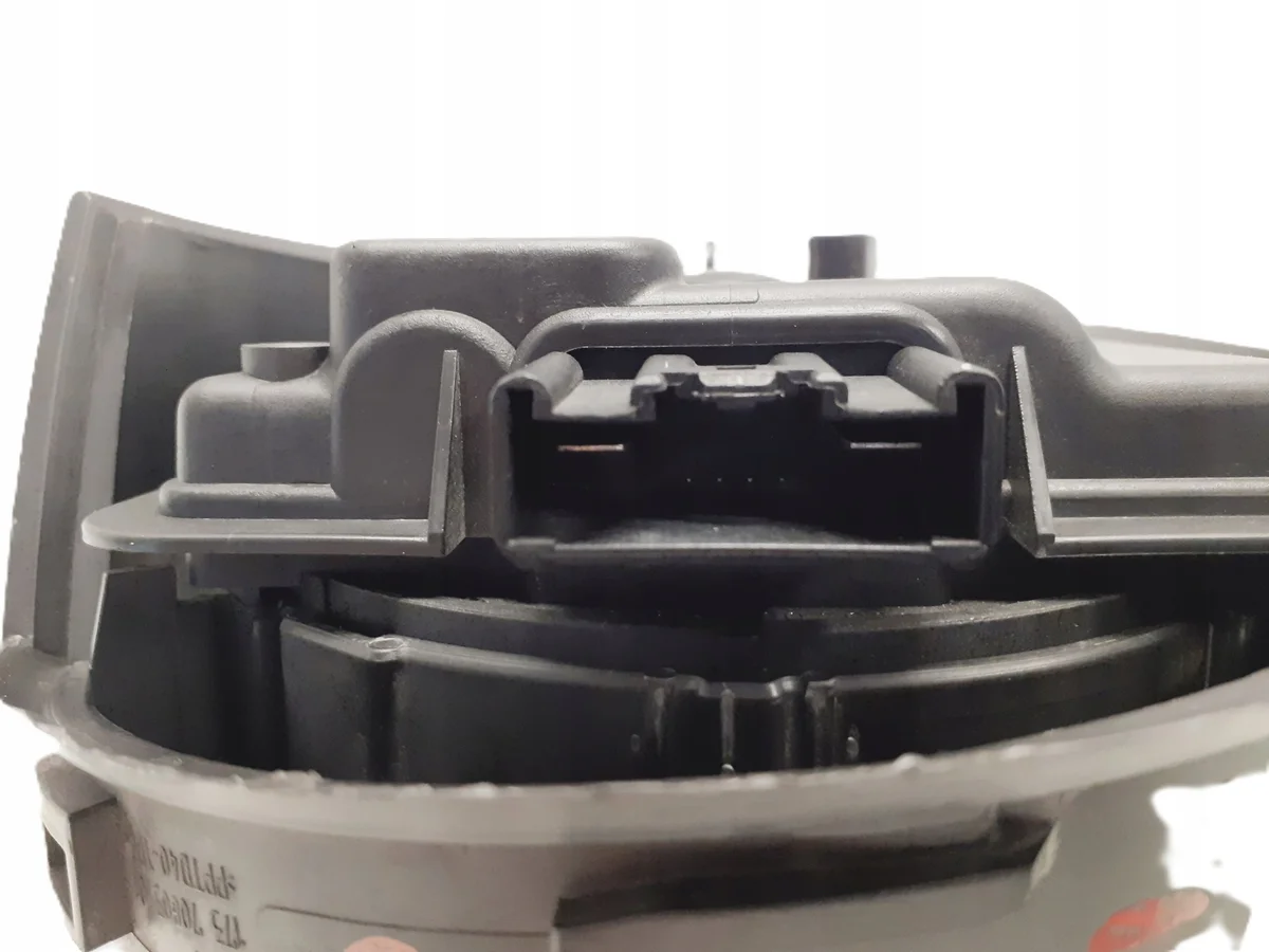 Citroen C5 Peugeot 407 puhallin 7737080501 image 6