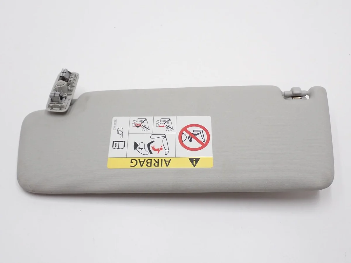 Pare-soleil droit Skoda Fabia III 6V image 3