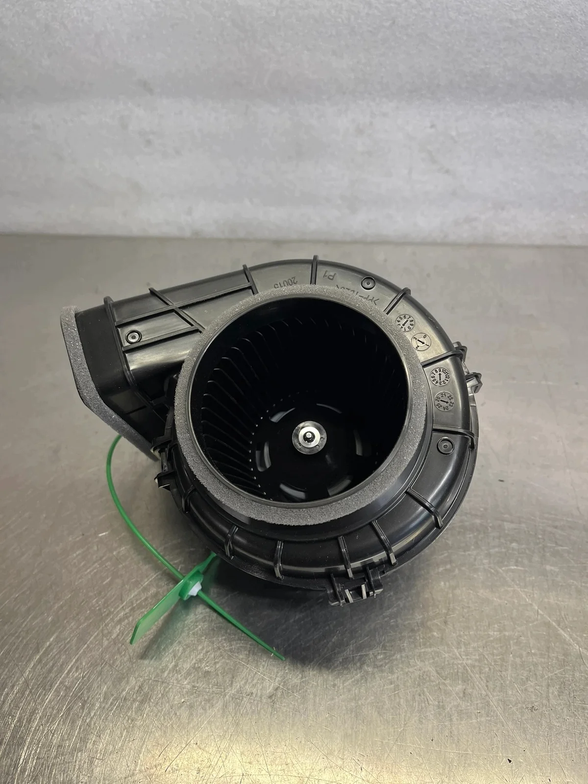 Ventilador Toyota Camry VIII G9230-33050