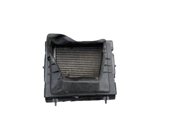 Mercedes A0995005700 Radiador de Óleo Usado