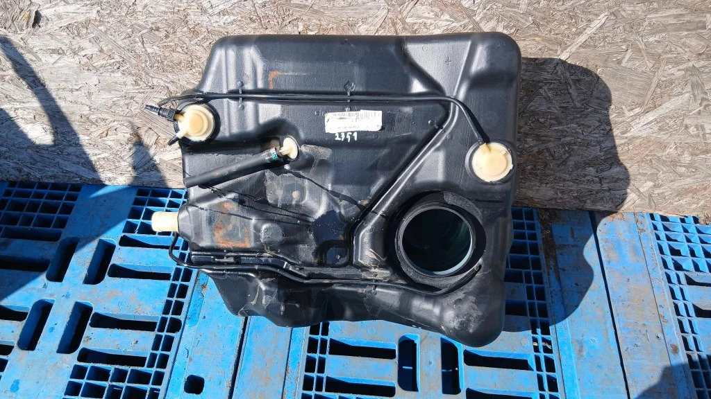 Ford Focus MK2 1.6B Brandstoftank Gebruikt