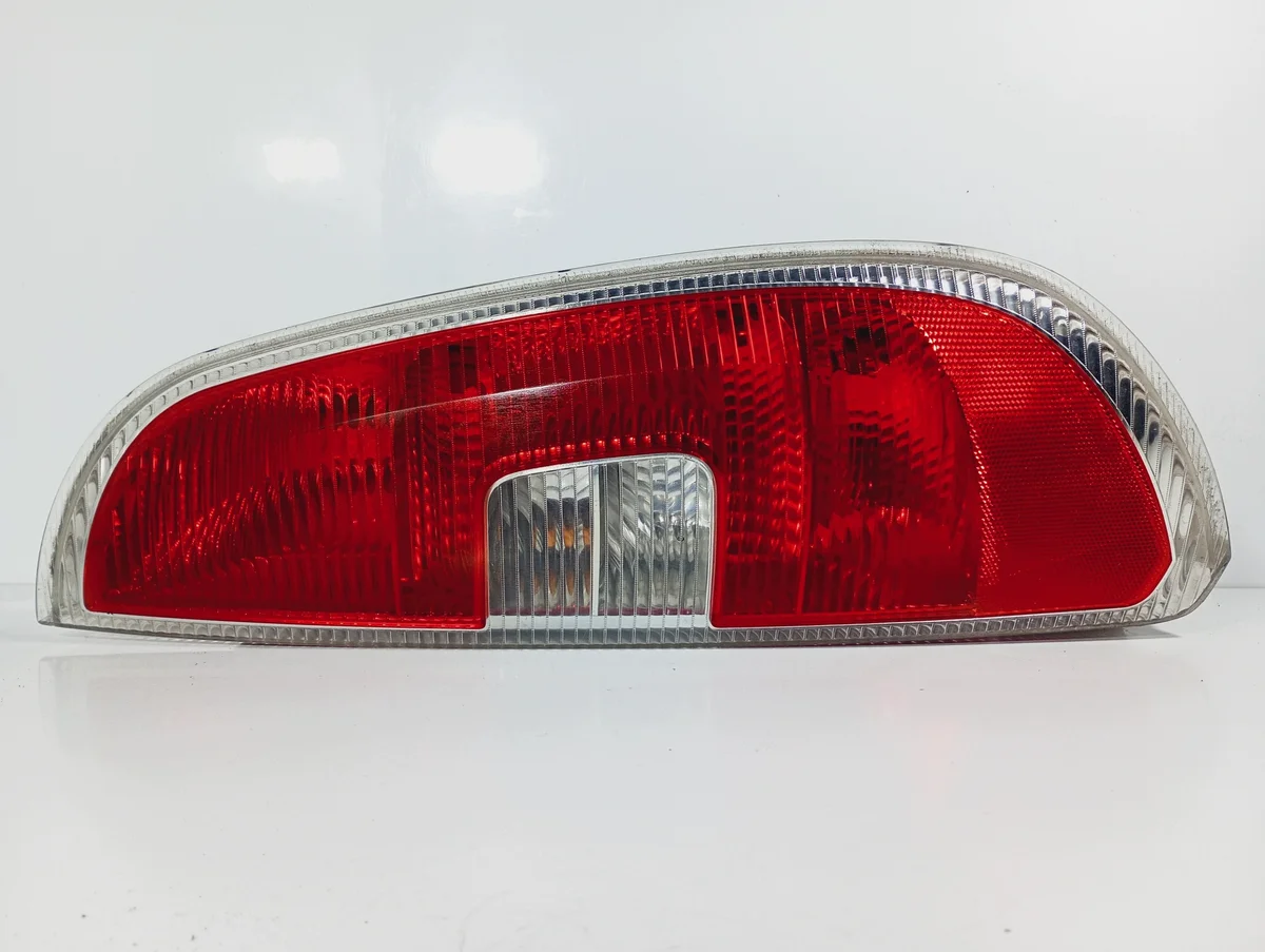 Takavalo Skoda Roomster 06-10 Oikea OE
