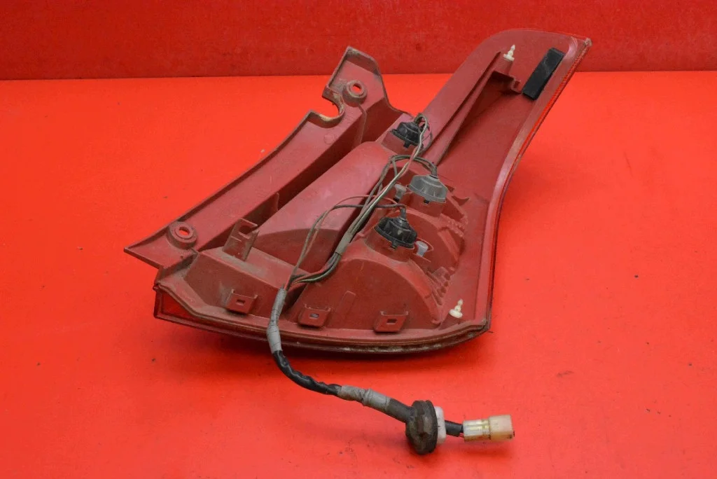 Lanterna Traseira Esquerda Suzuki Swift IV 04-10 image 6