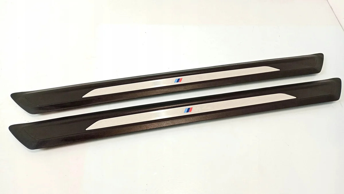 Cubierta Umbral BMW M4 OEM 51478063797 image 4