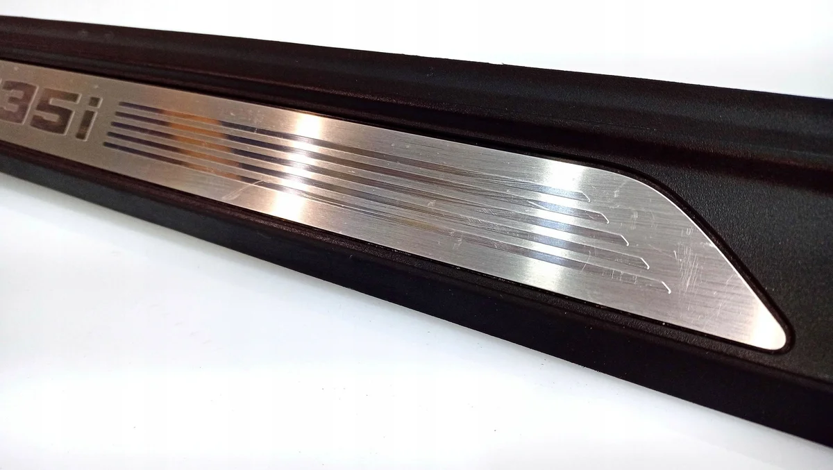 Schwellerleiste vorne BMW 1er OEM 51478055527 image 5