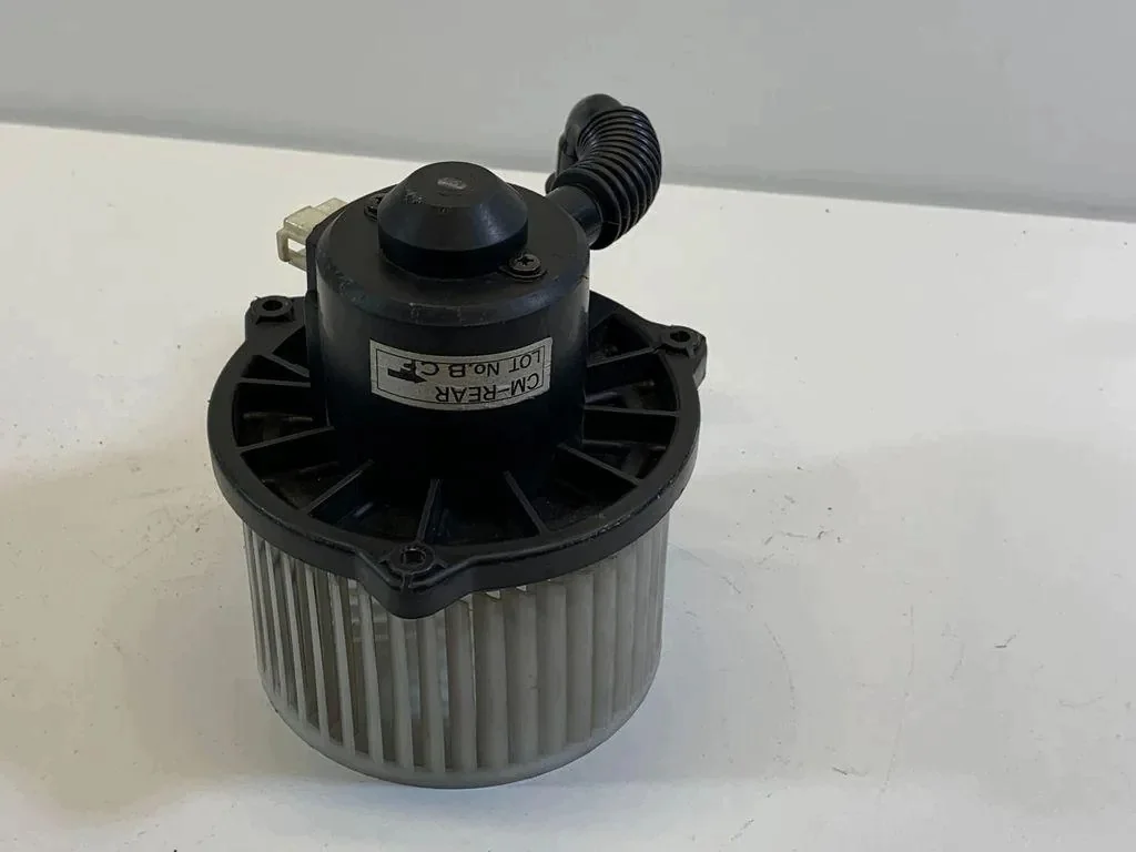 Motor do aquecedor Kia Opírus 9712102000 image 3