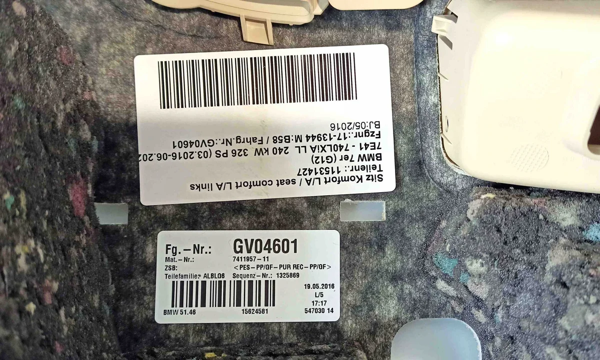 BMW 7er Ablagefach Kofferraum OEM GV04601 image 6