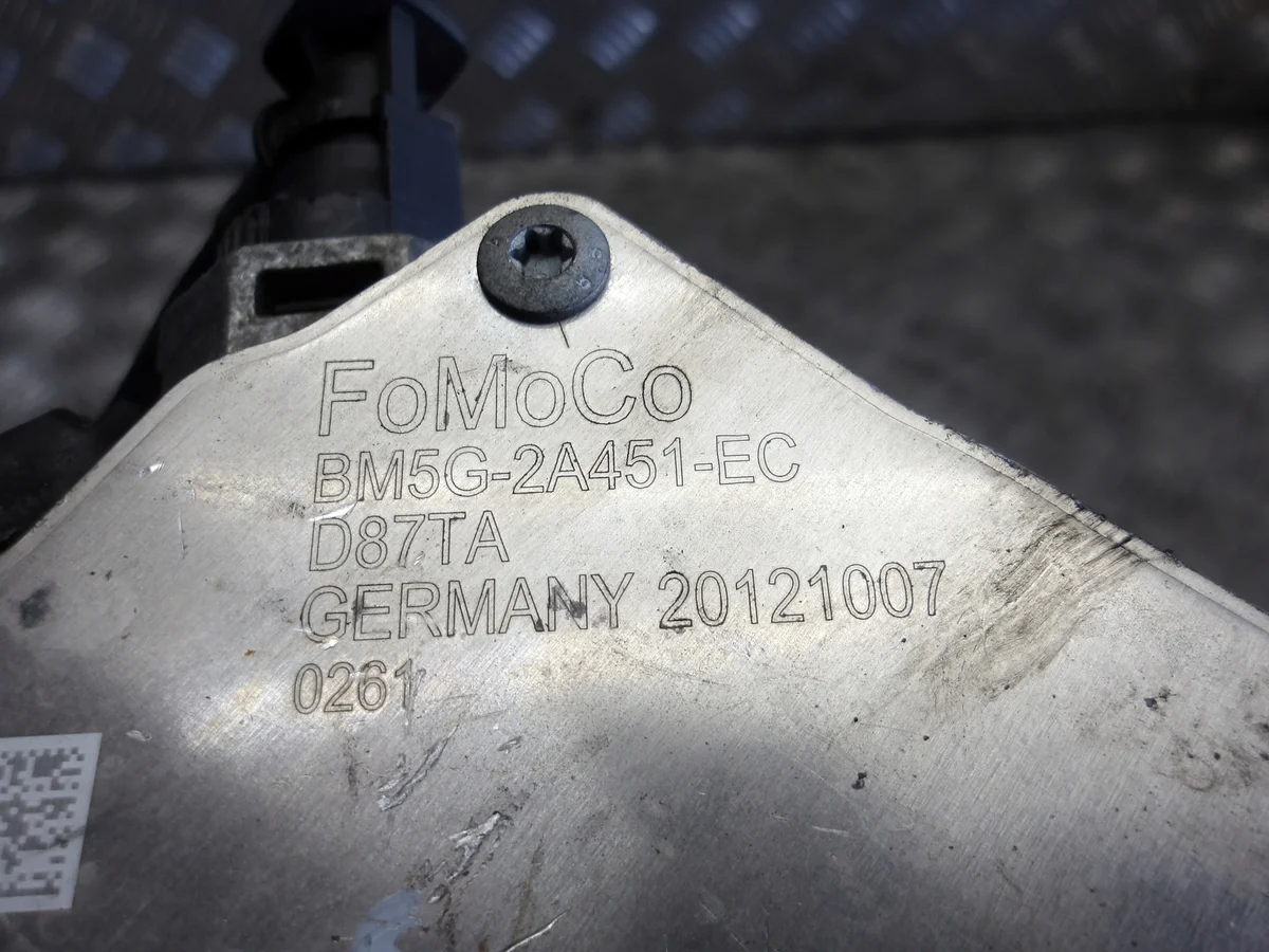 Ford Mondeo MK4 1.6 Vakuumpumpe BM5G-2A451-EC image 3