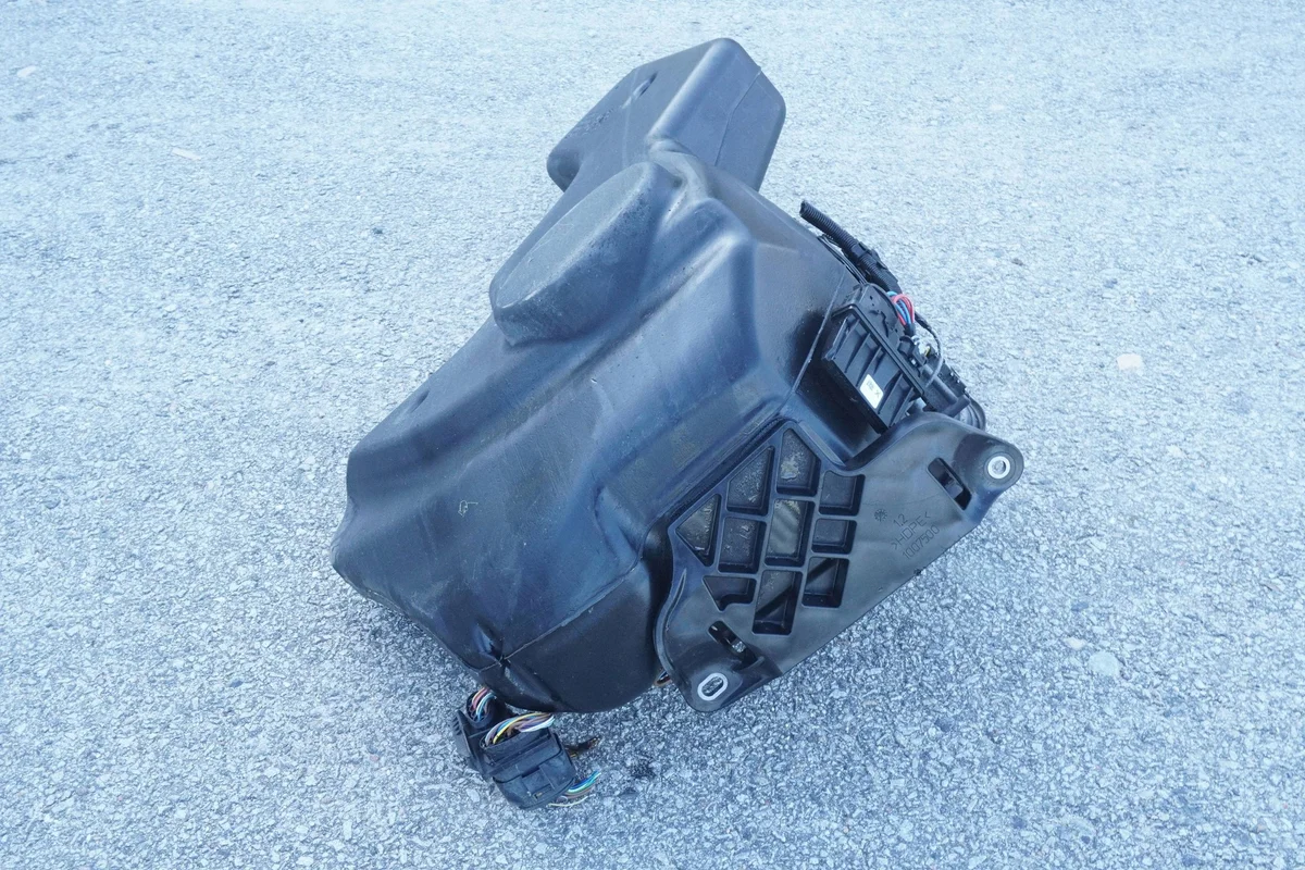 AdBlue Tank VW Sharan 7N0131877E gebraucht image 7