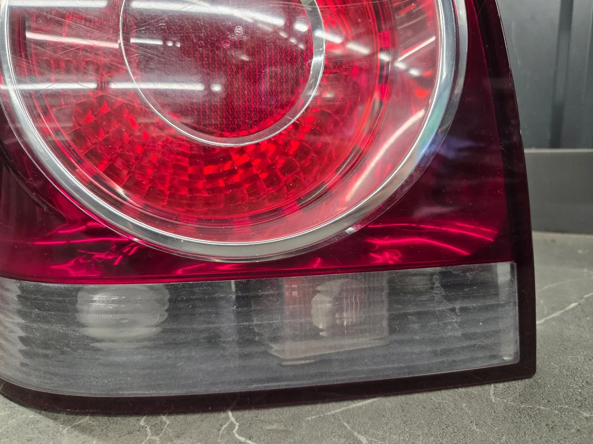 VW OE 6Q6945095P Left Rear Lamp Used image 6