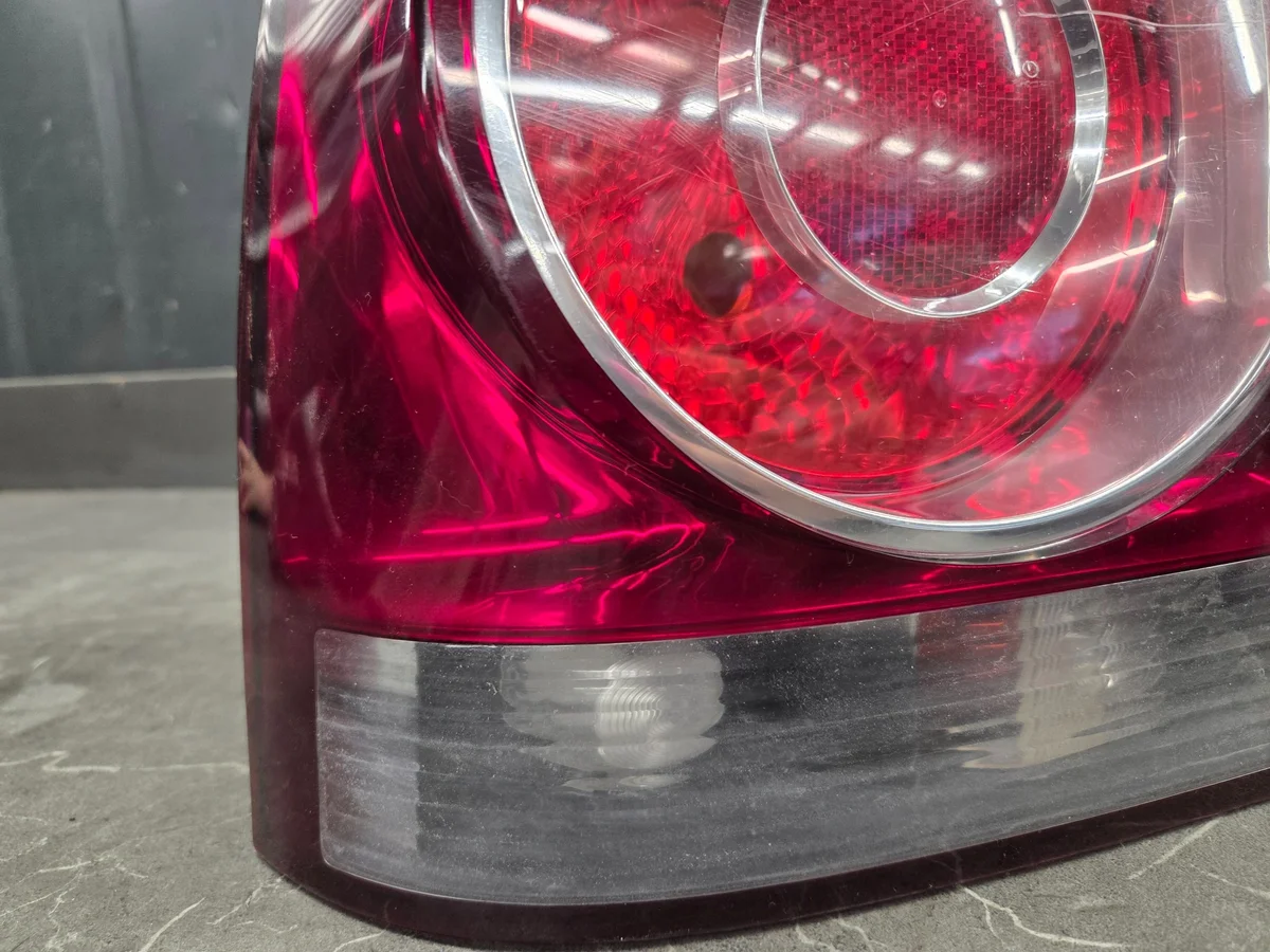 VW OE 6Q6945095P Left Rear Lamp Used image 7