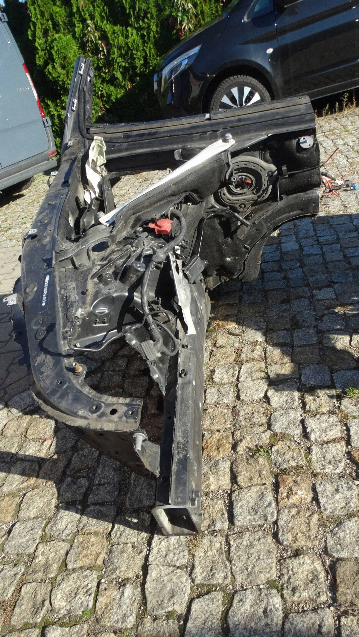 BMW 5 F10 LCI Längsträger vorne rechts image 3