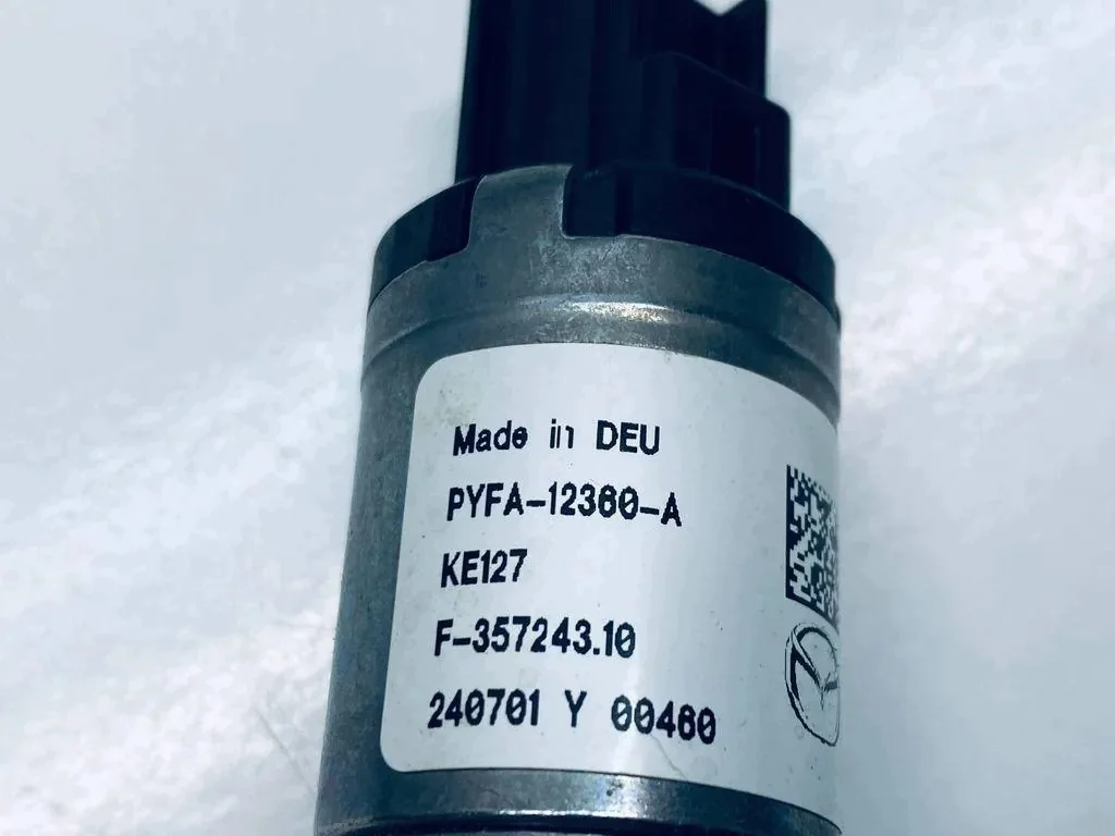 MAZDA PYFA12360A Ventil Gebraucht image 5