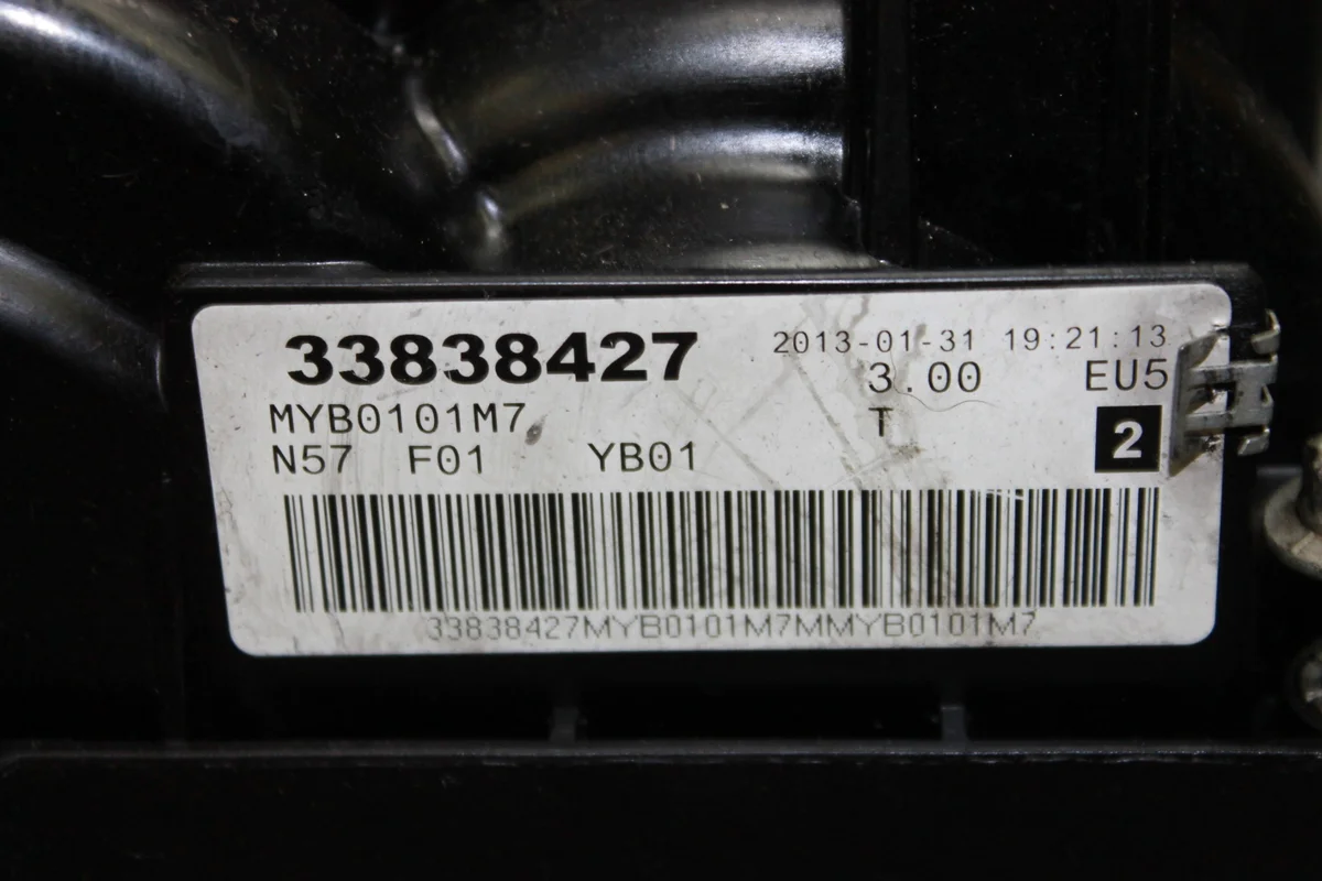 BMW N57 Ventildeckel 11127812894 gebraucht image 8