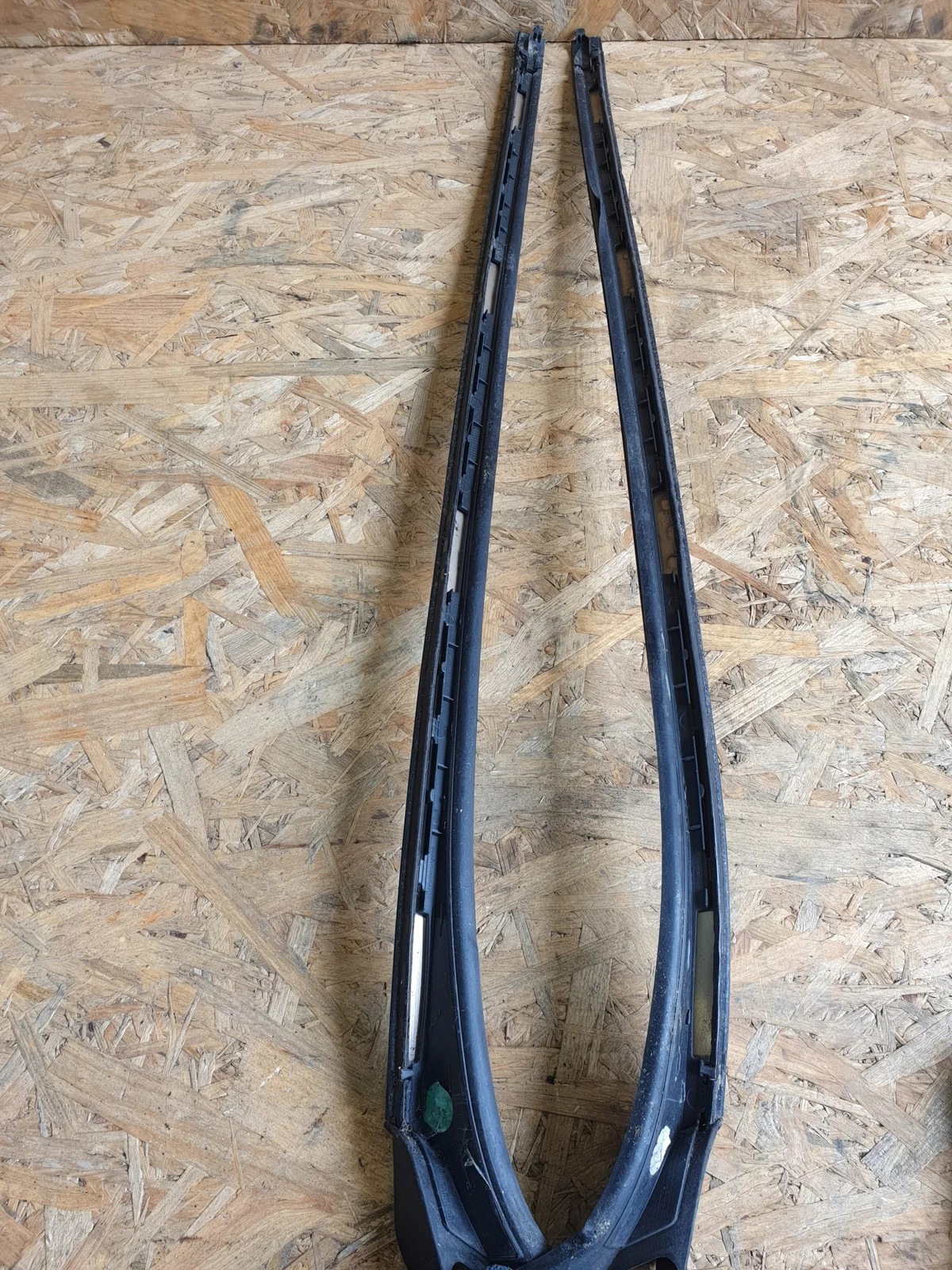 Mercedes ML W166 Leiste Frontscheibe Rechts/Links image 10