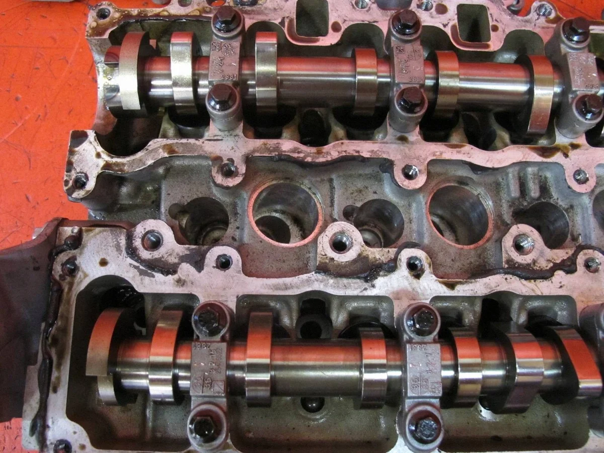 Peugeot 9811346480 Testata Motore Usata image 10