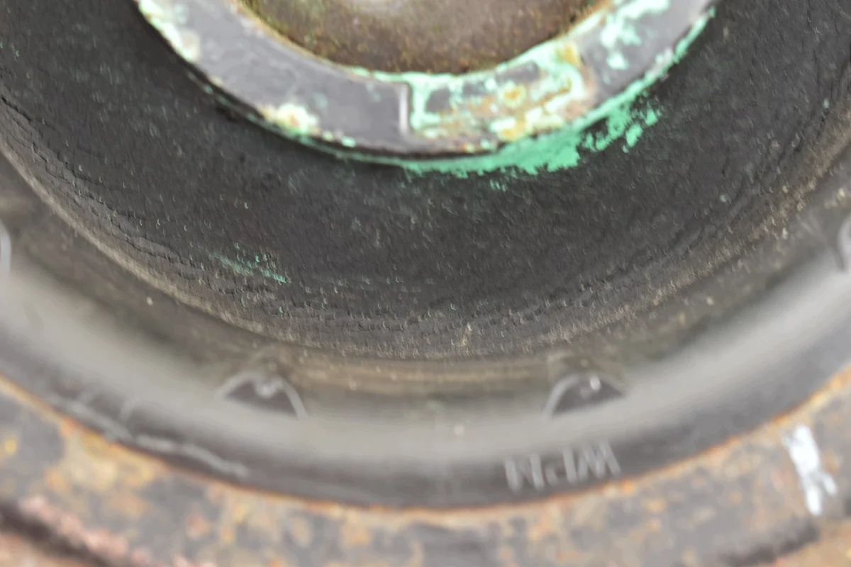 Riemenscheibe Kurbelwelle BMW E60 E61 E90 E91 3.0 d image 6