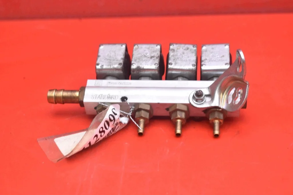 Gas-Einspritzleiste AC W01-4 gebraucht image 6