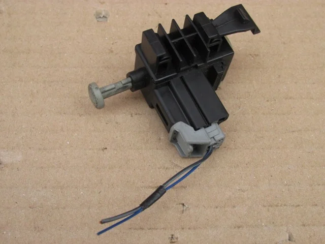 Ford S-MAX mk1 kytkimen anturi 6G9T11A152AA