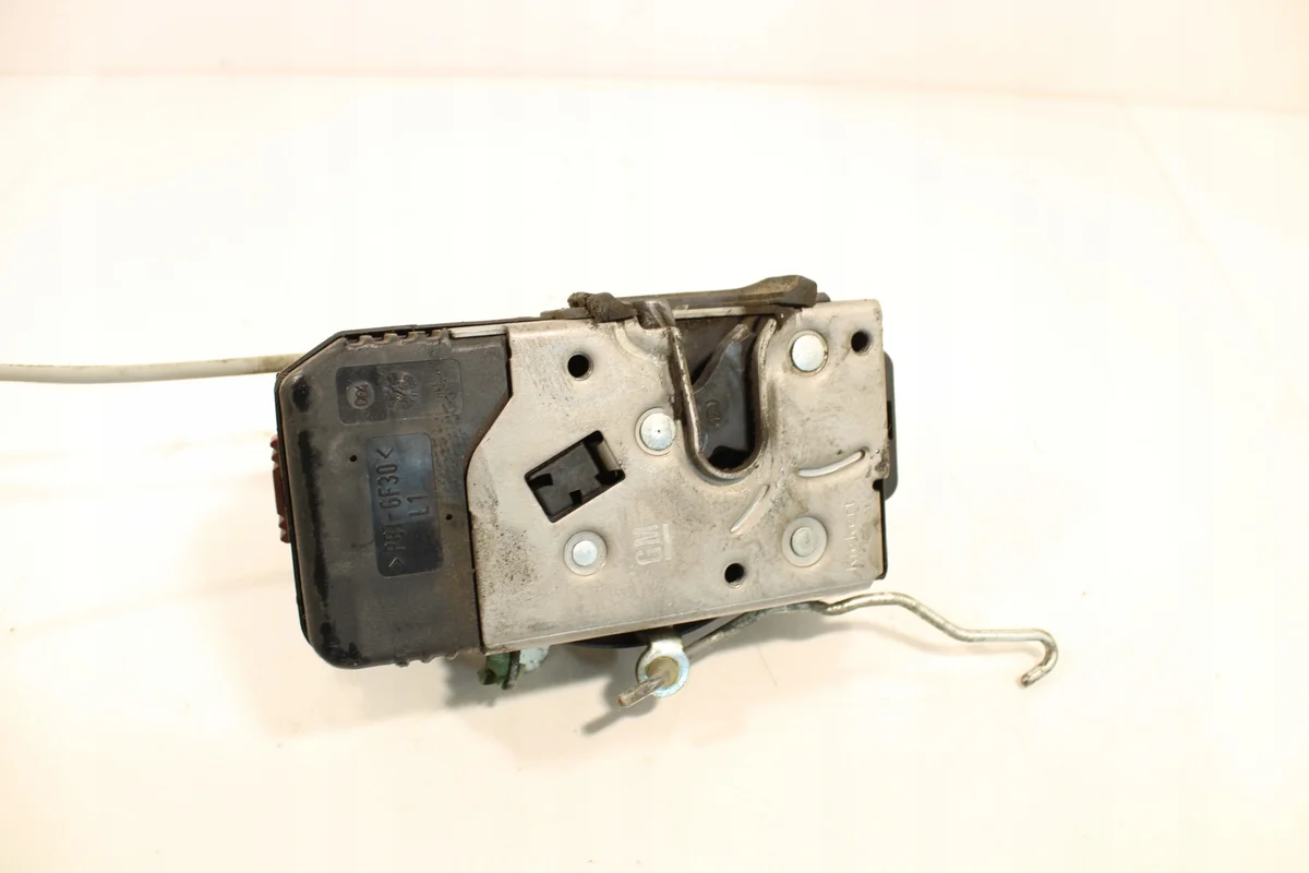 Opel Meriva A Front Left Door Lock 13203899 image 6