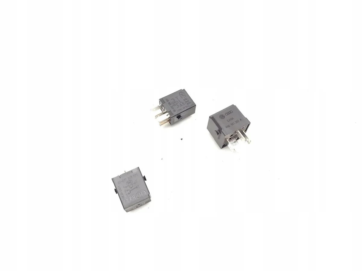 Audi Q4 4H0951253C Electric Motor Relay