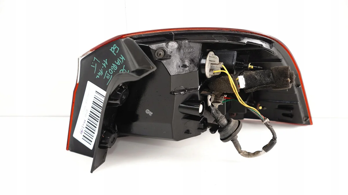 Luz Trasera Izquierda Kia Rio III 3 11-14 image 4