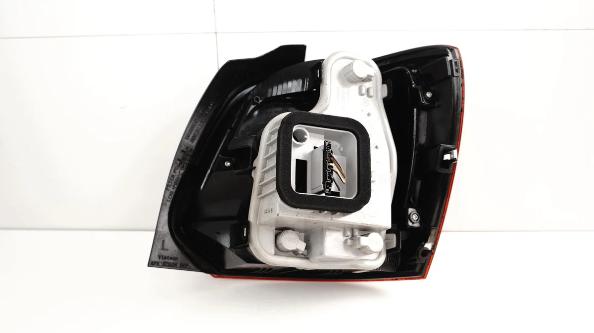 Rückleuchte Links VW Polo 6R 09-15 image 6