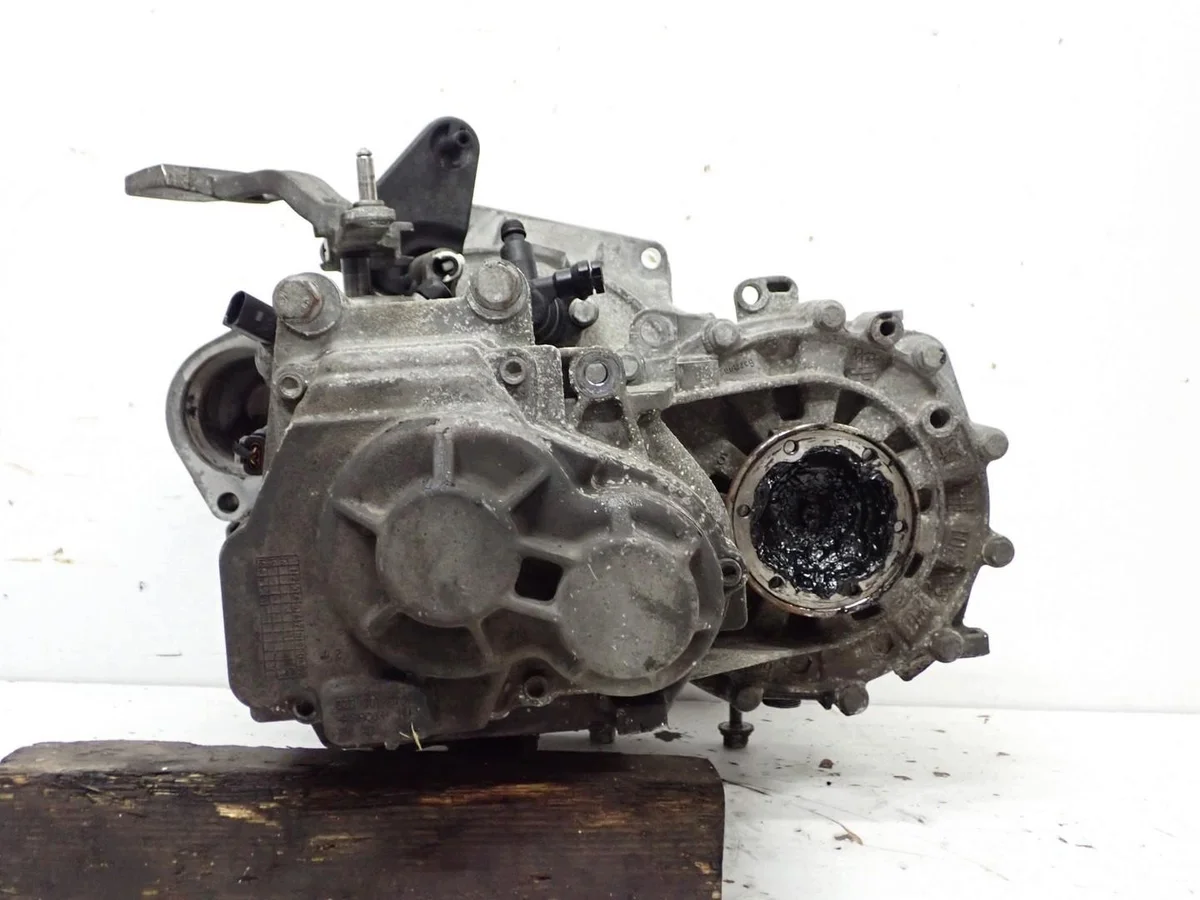 Getriebe QXH VW Golf VII Seat Leon III 1.4 TSI image 3