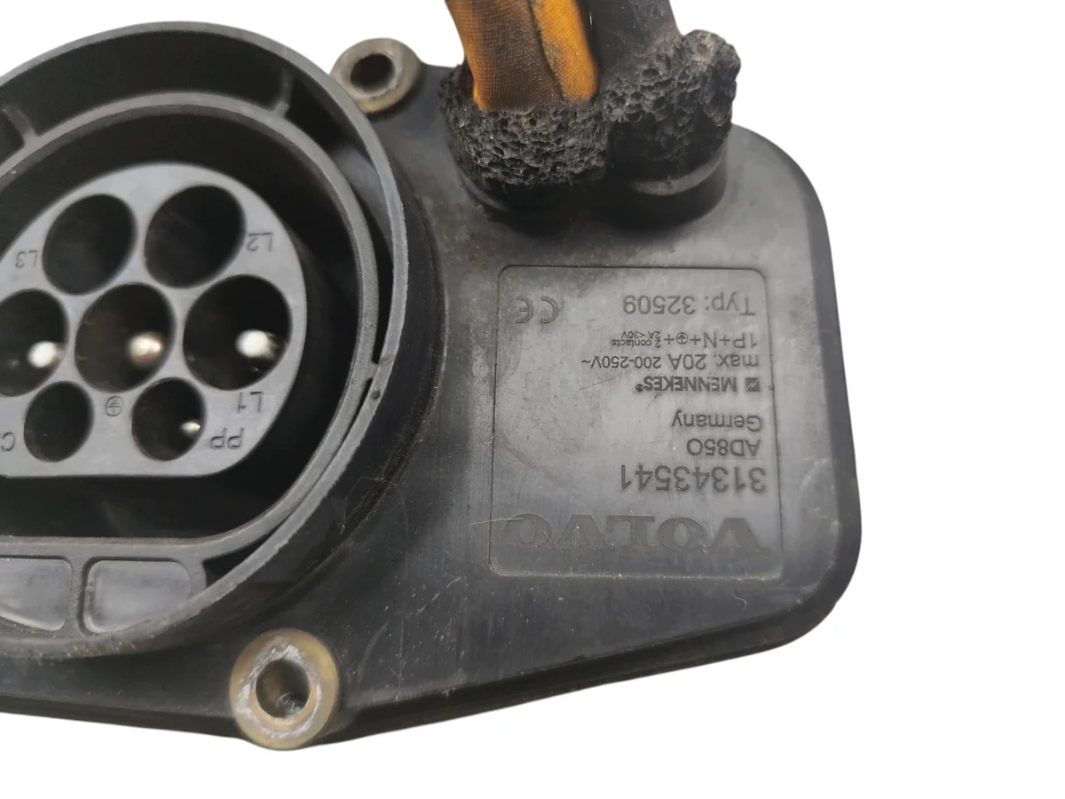 Ladebuchse Volvo V60 I 31343541 image 3