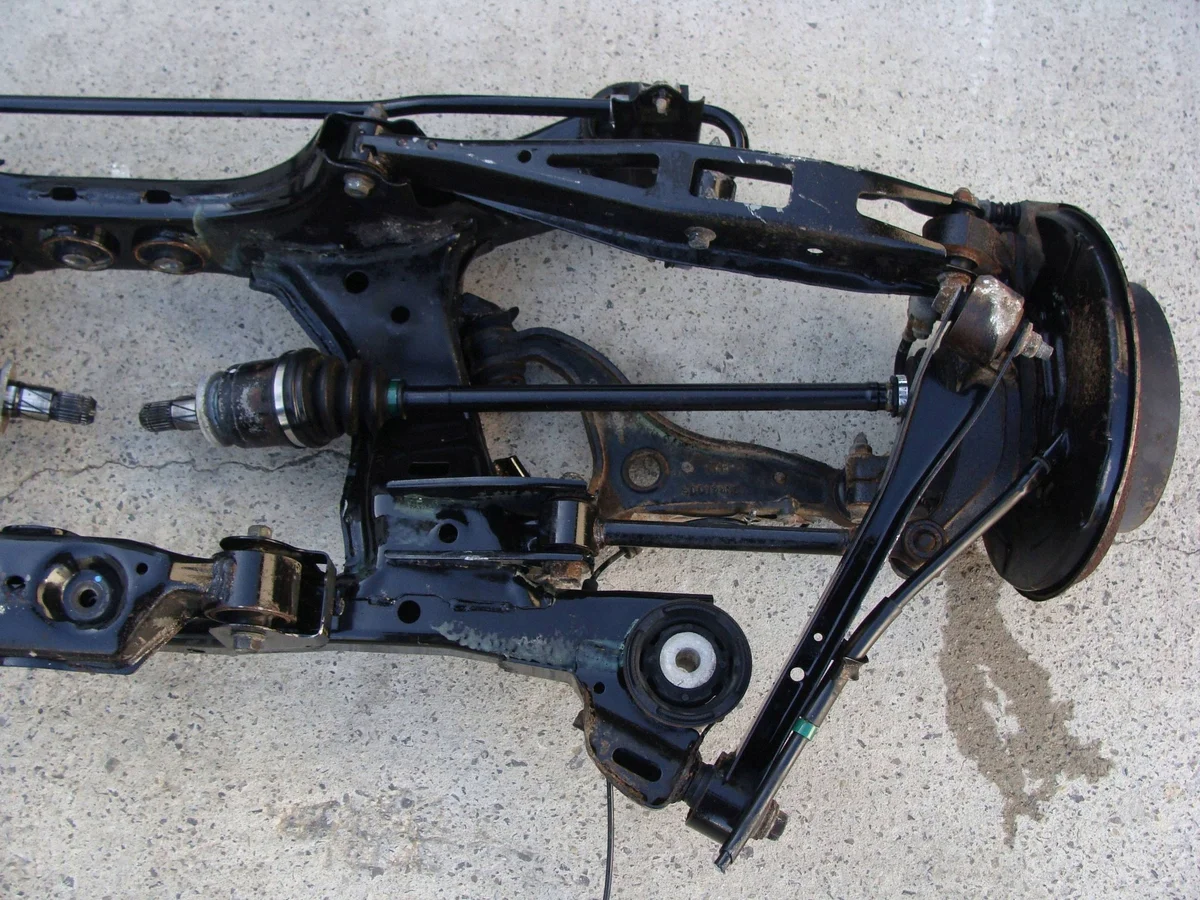 Suspensión Trasera Subaru Forester III GAD7437 image 9