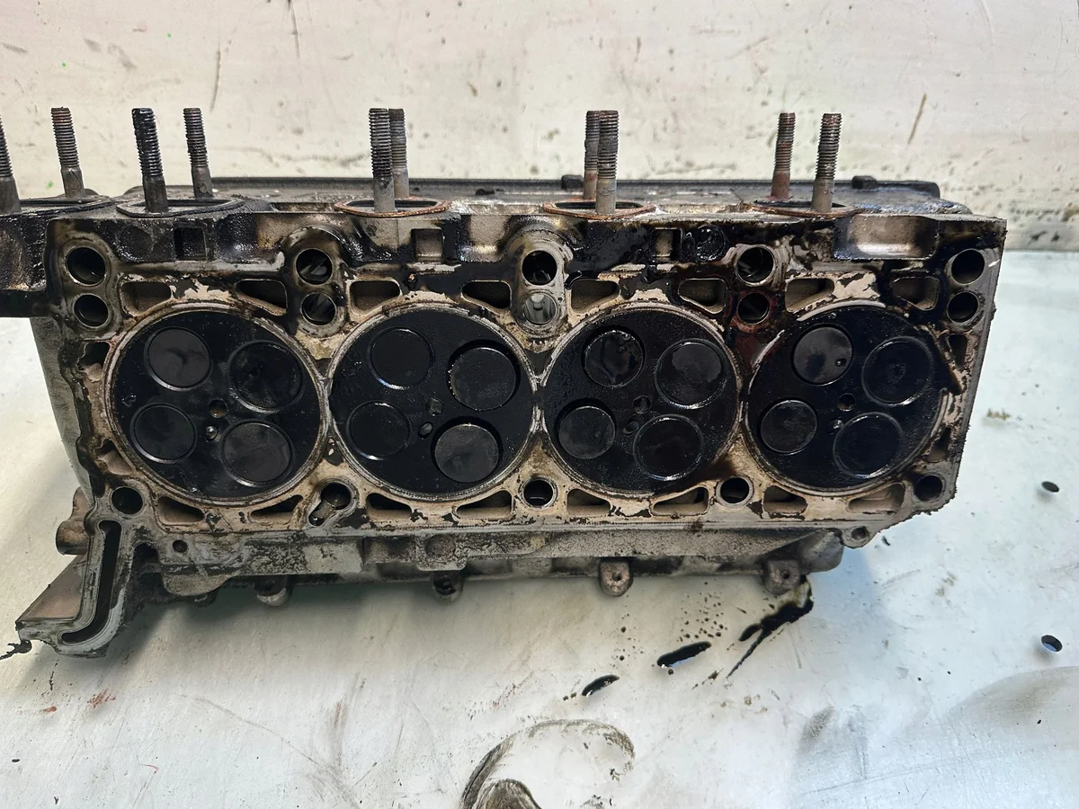 Audi A8 D3 4.0 TDI Zylinderkopf 057374B image 4