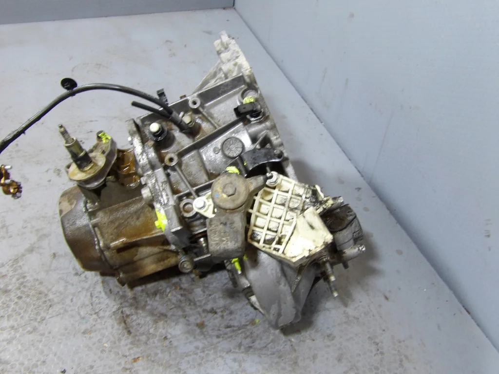 Getriebe Peugeot 307 2.0 HDI Manuell D-57392-20DL50 image 3