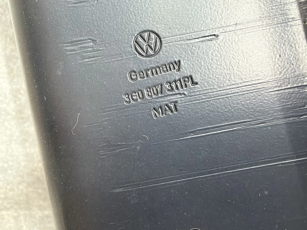VW Passat B8 Stötfångarbalk Bak image 3