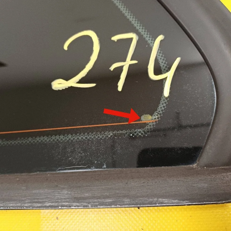 BMW E46 Kombi Heckscheibe Links gebraucht image 3