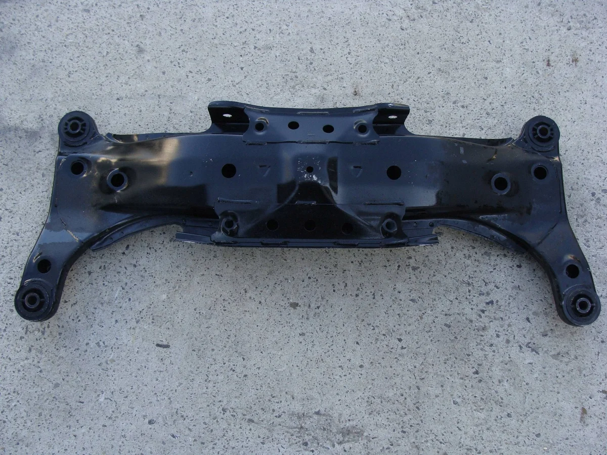 Hinterradaufhängungsträger Toyota Avensis T22 image 4