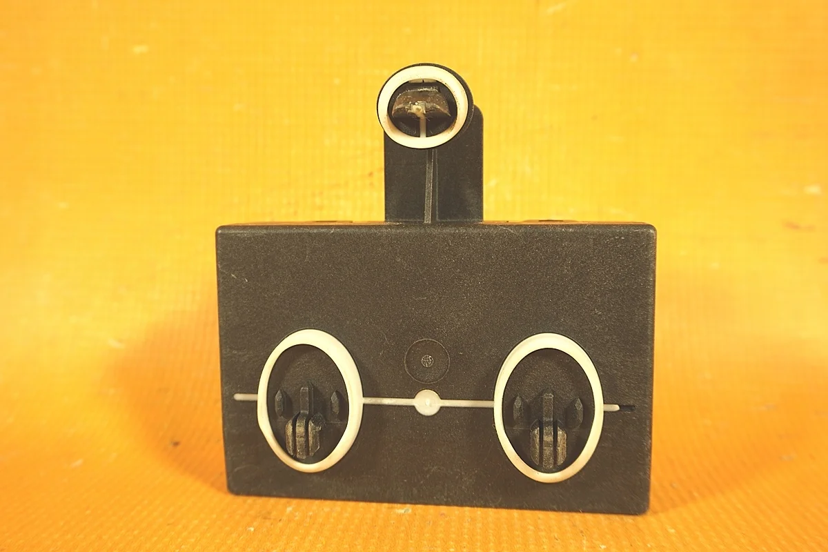 Audi Q5 8R Door Control Module Front Left image 6