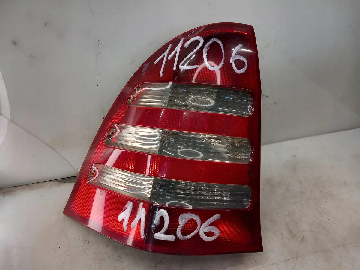 Baklykta Vänster/Höger Mercedes W203 Kombi