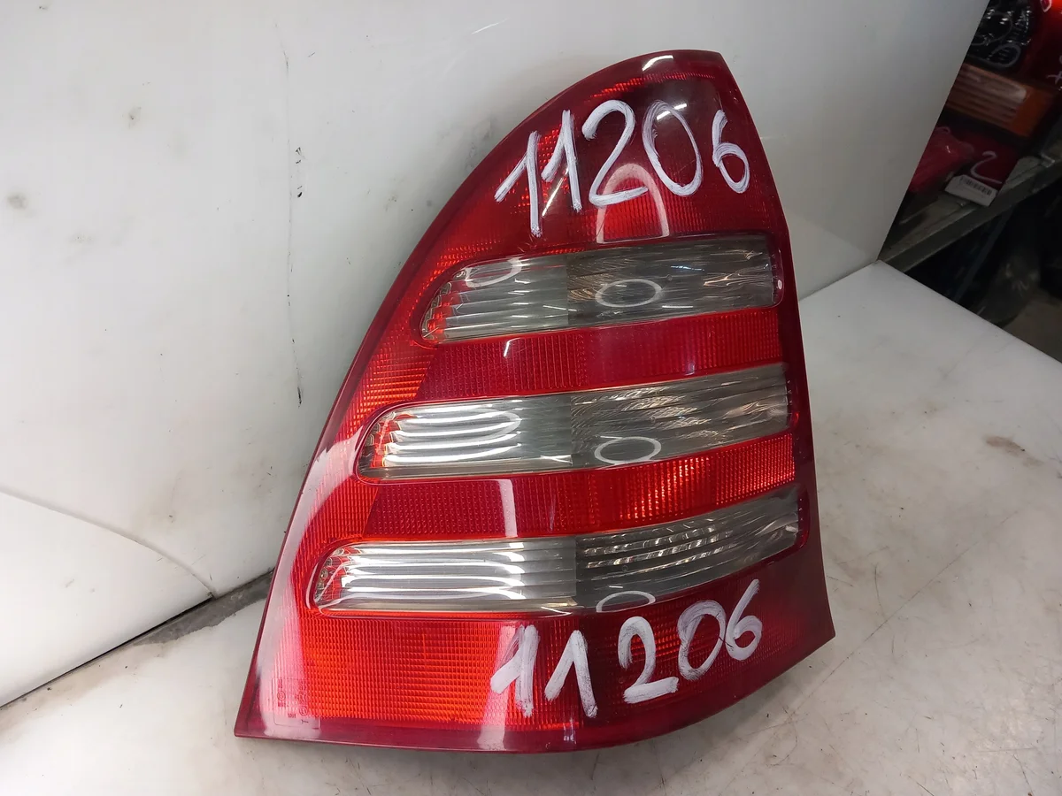 Rückleuchte Links Mercedes W203 Kombi A2038201164 image 3