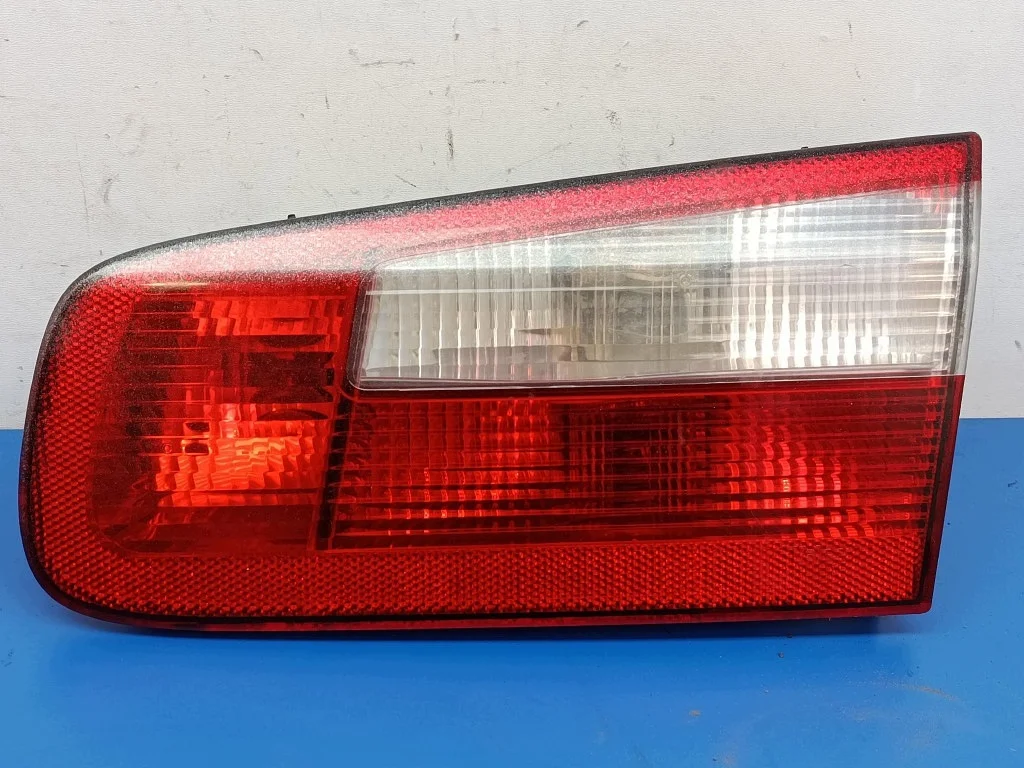RENAULT LAGUNA II LAMPE ARRIÈRE DROITE
