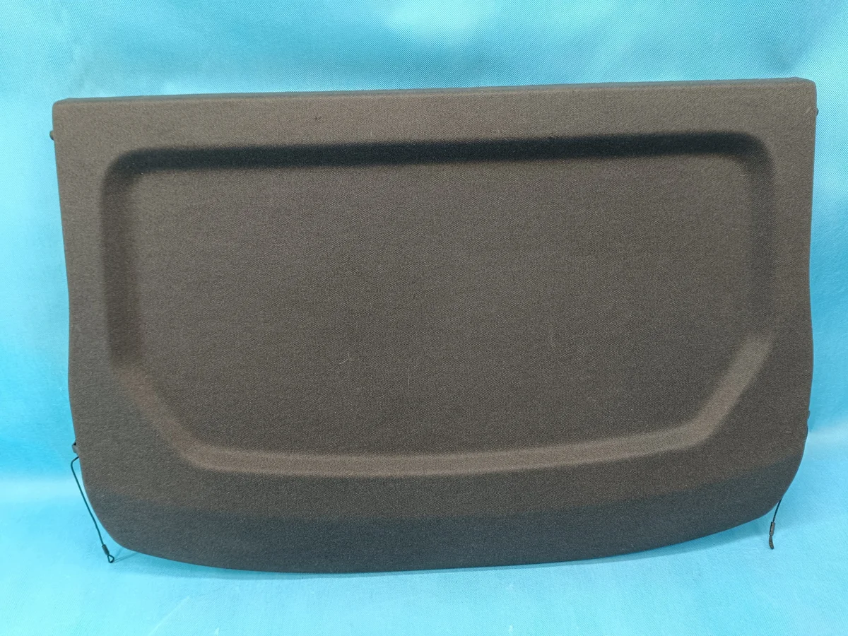 Audi Q3 F3 Sportback 83F867769A tavaratilan hylly